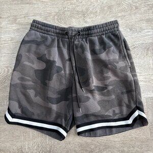 CSG Mens Medium Relaxed Fit Camo Shorts